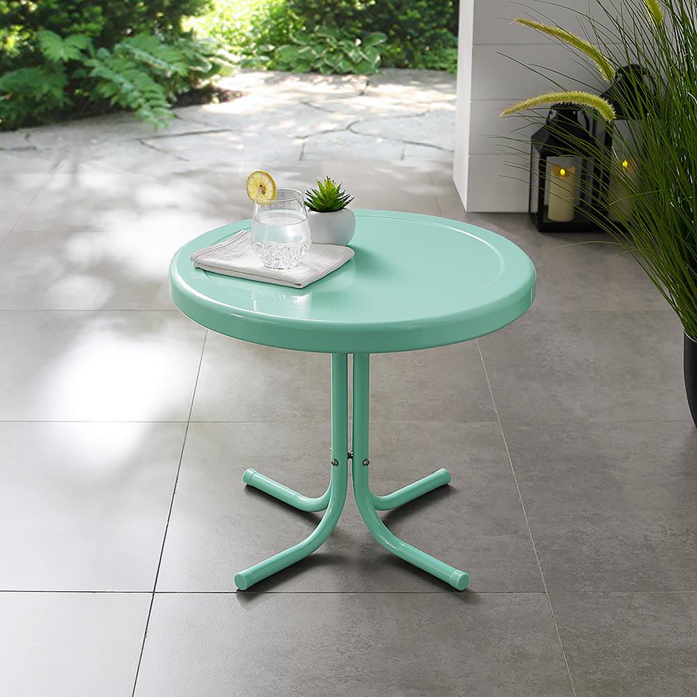 Griffith Retro Outdoor Side Table. Picture 2