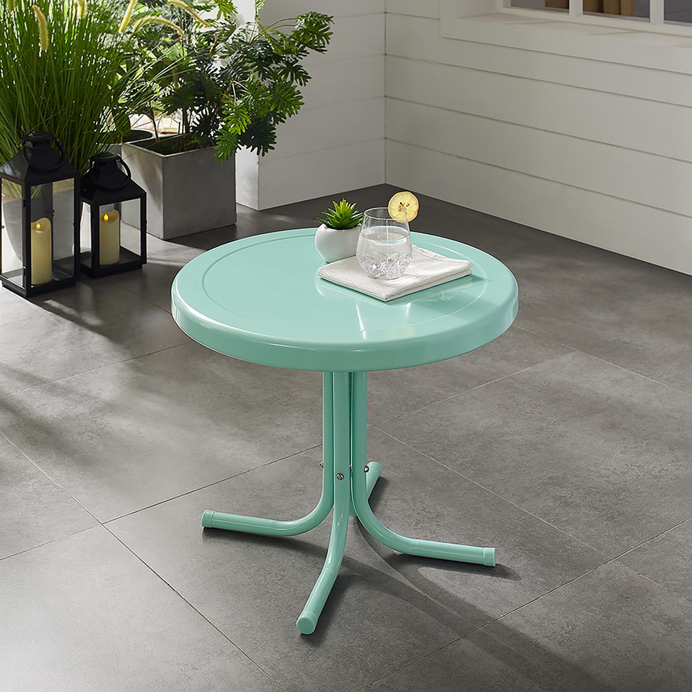 Griffith Retro Outdoor Side Table. Picture 3
