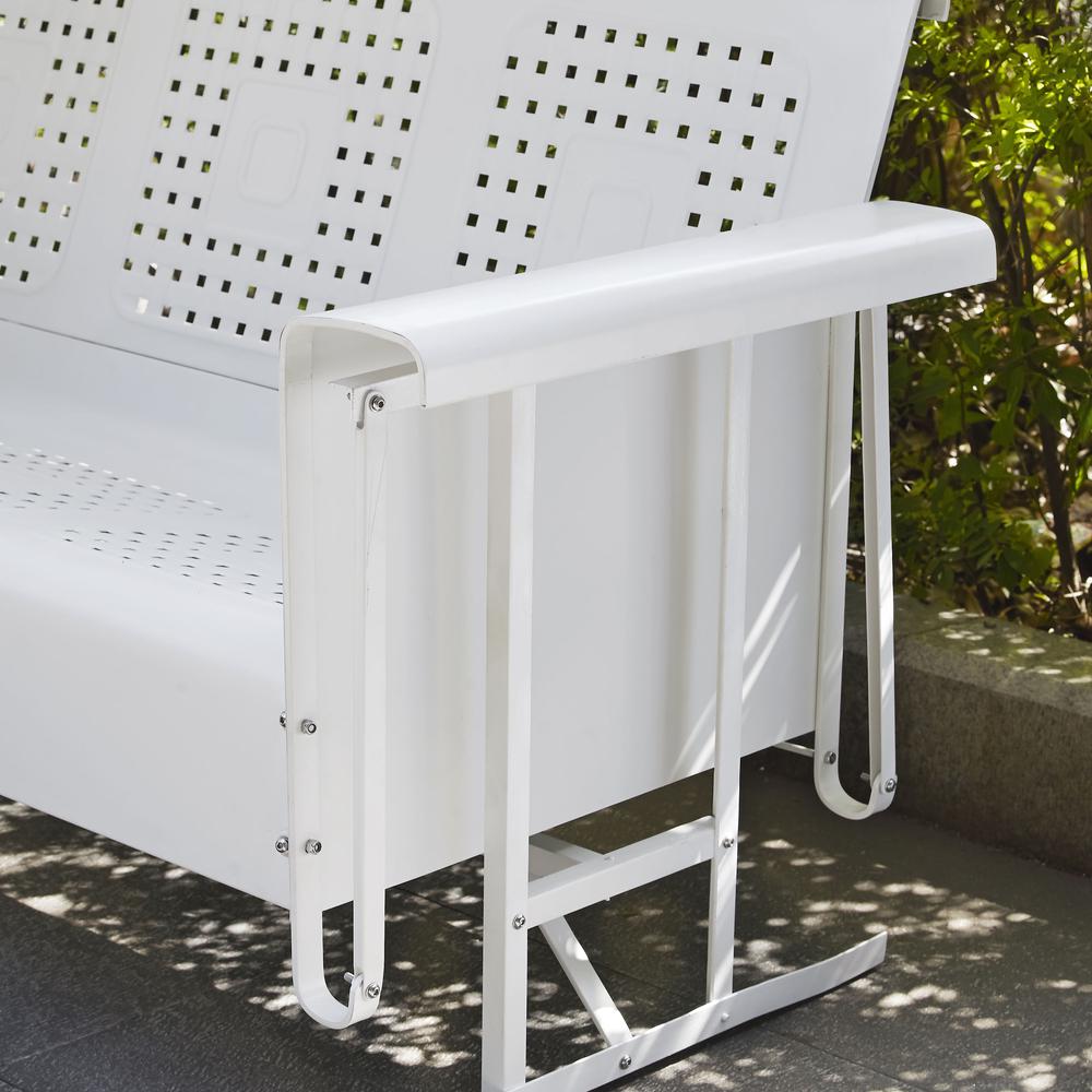 Bates Retro Outdoor Sofa Glider. Picture 5