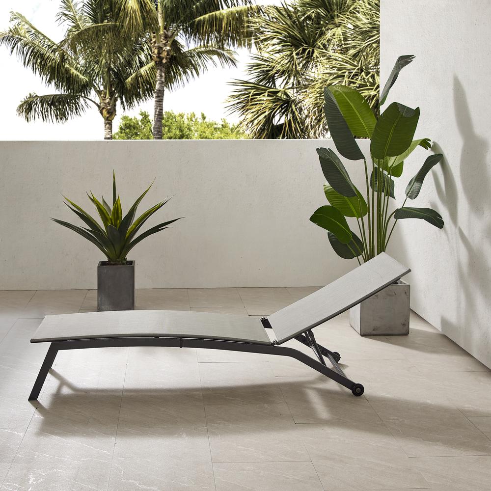 Weaver Outdoor Chaise Lounge. Picture 7