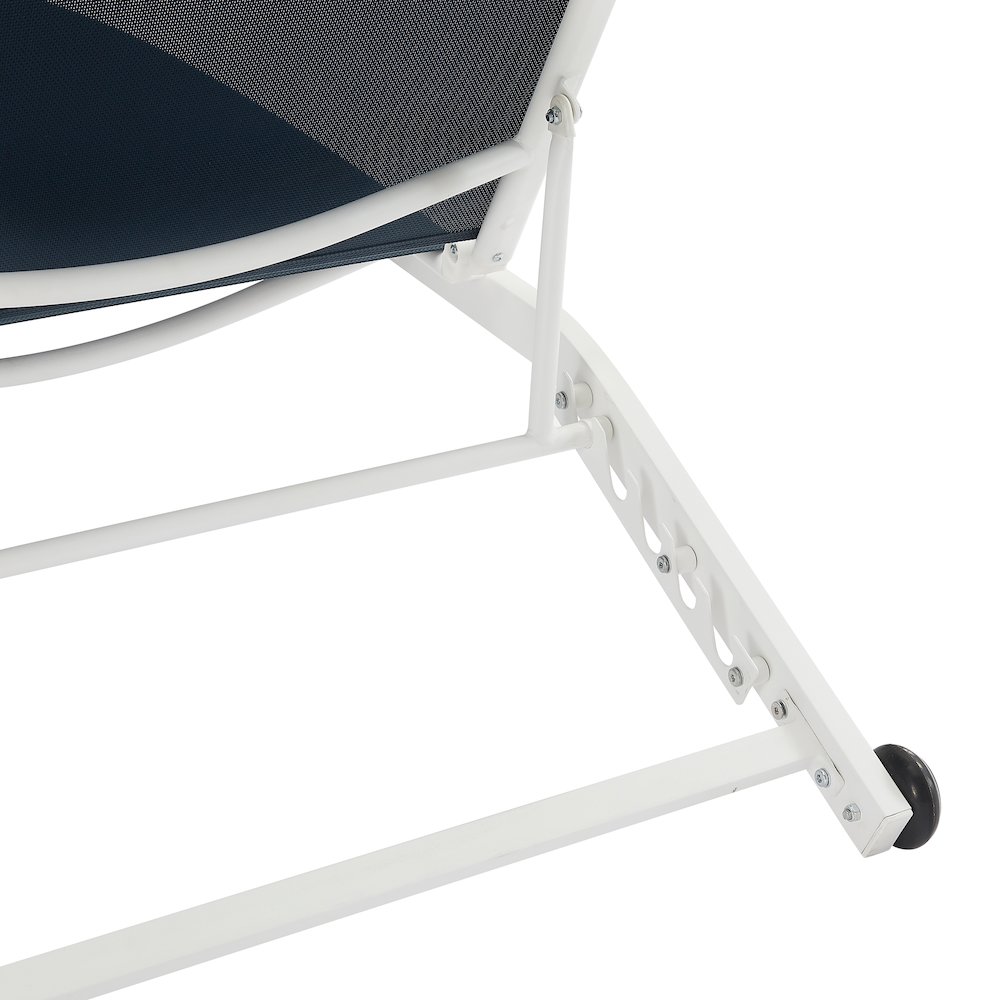 Weaver Outdoor Chaise Lounge. Picture 13