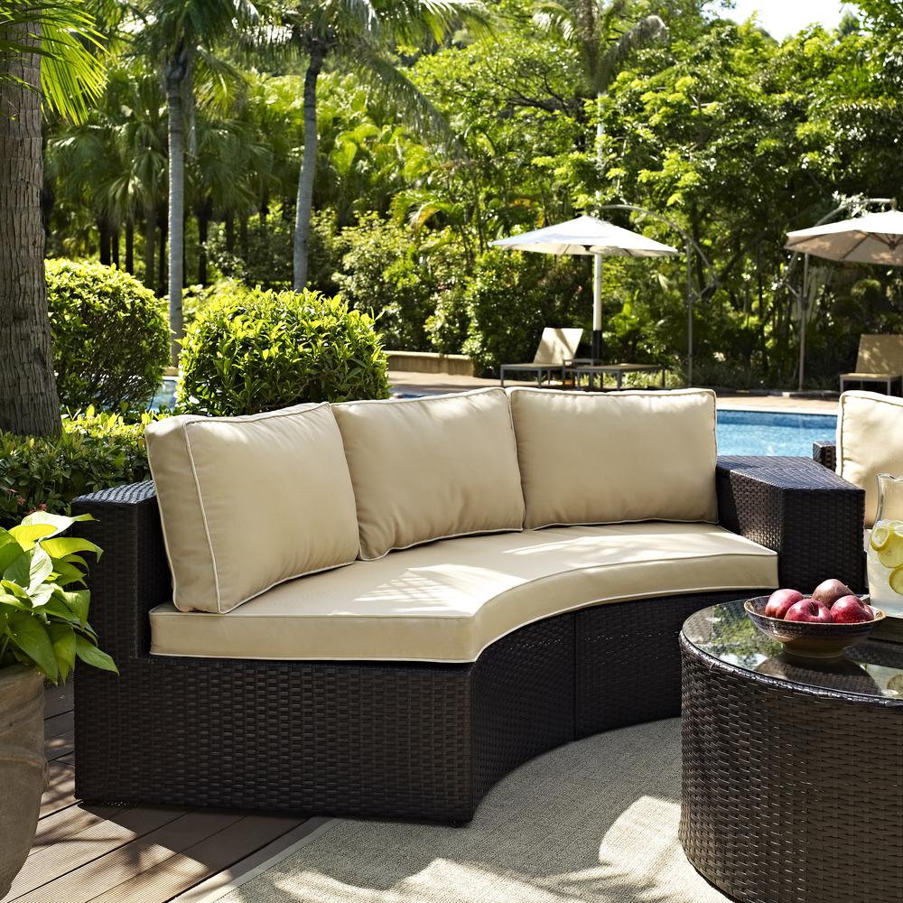 Catalina Wicker Round Outdoor Sectional Sofa. Picture 2