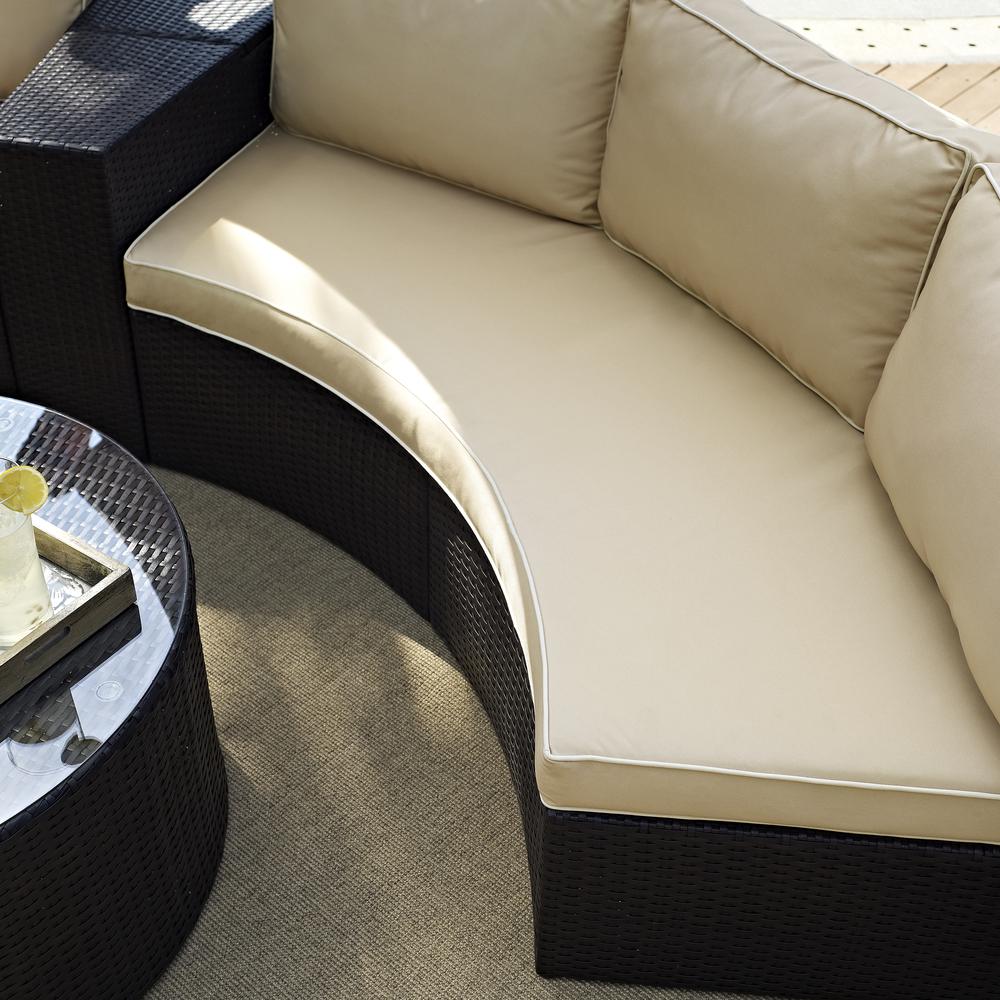 Catalina Wicker Round Outdoor Sectional Sofa. Picture 3