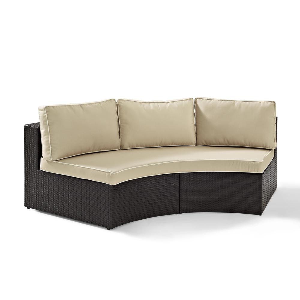 Catalina Wicker Round Outdoor Sectional Sofa. Picture 1