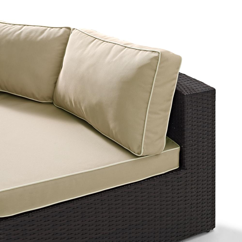 Catalina Wicker Round Outdoor Sectional Sofa. Picture 9