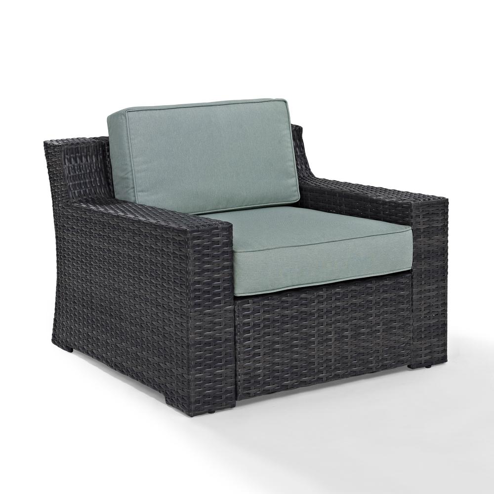 Beaufort Wicker Outdoor Chair. Picture 6