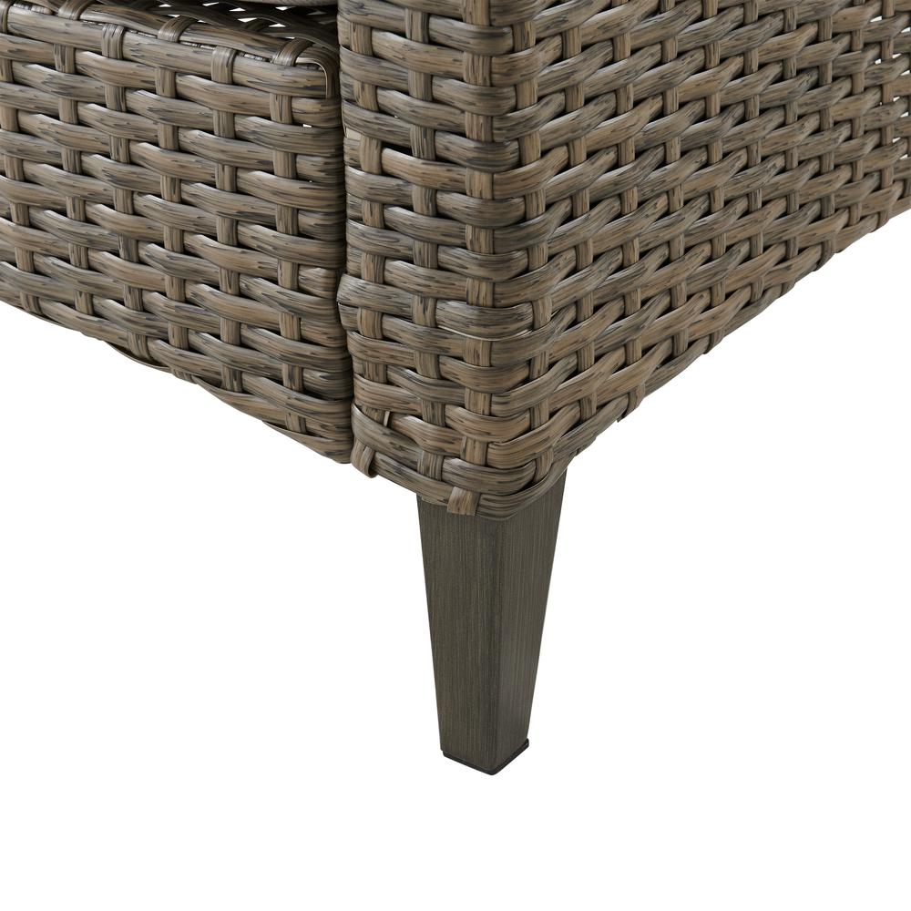 Rockport High Back Wicker Outdoor Loveseat. Picture 9