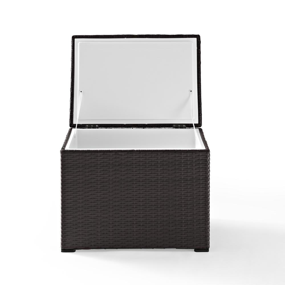 Palm Harbor Wicker Outdoor Cooler. Picture 5