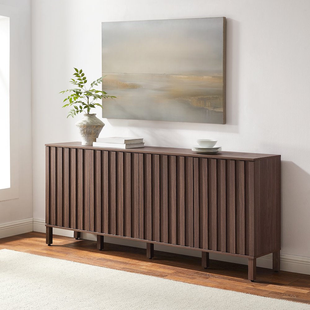 Marlowe Sideboard. Picture 5