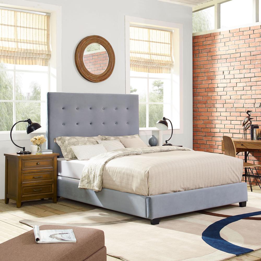 Reston Upholstered King Bed. Picture 6