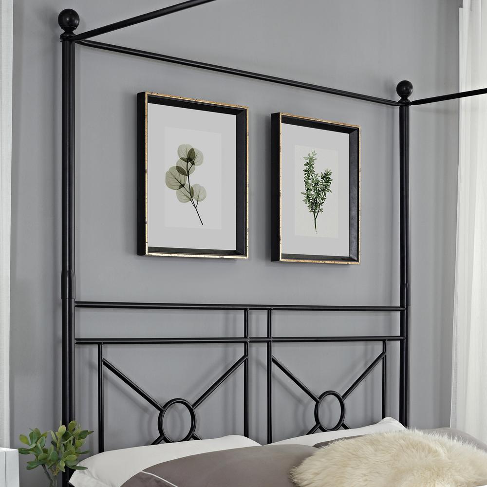 Montgomery Queen Canopy Bed. Picture 11