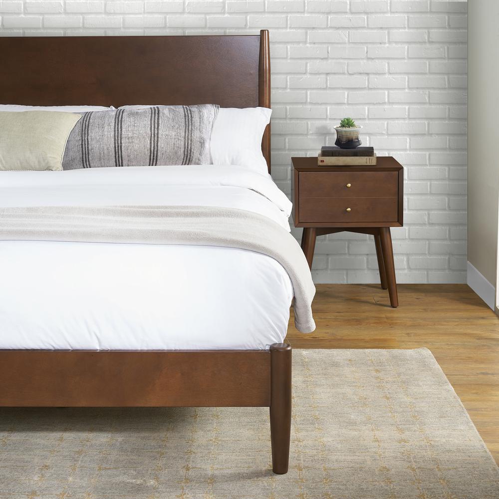 Landon King Bed. Picture 9