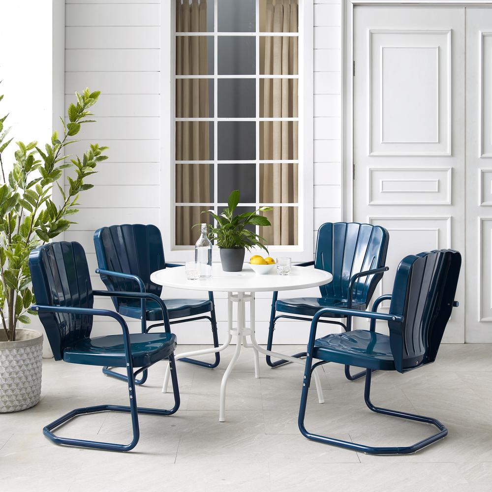 Ridgeland 5Pc Round Retro Outdoor Dining Set - Dining Table & 4 Chairs. Picture 5
