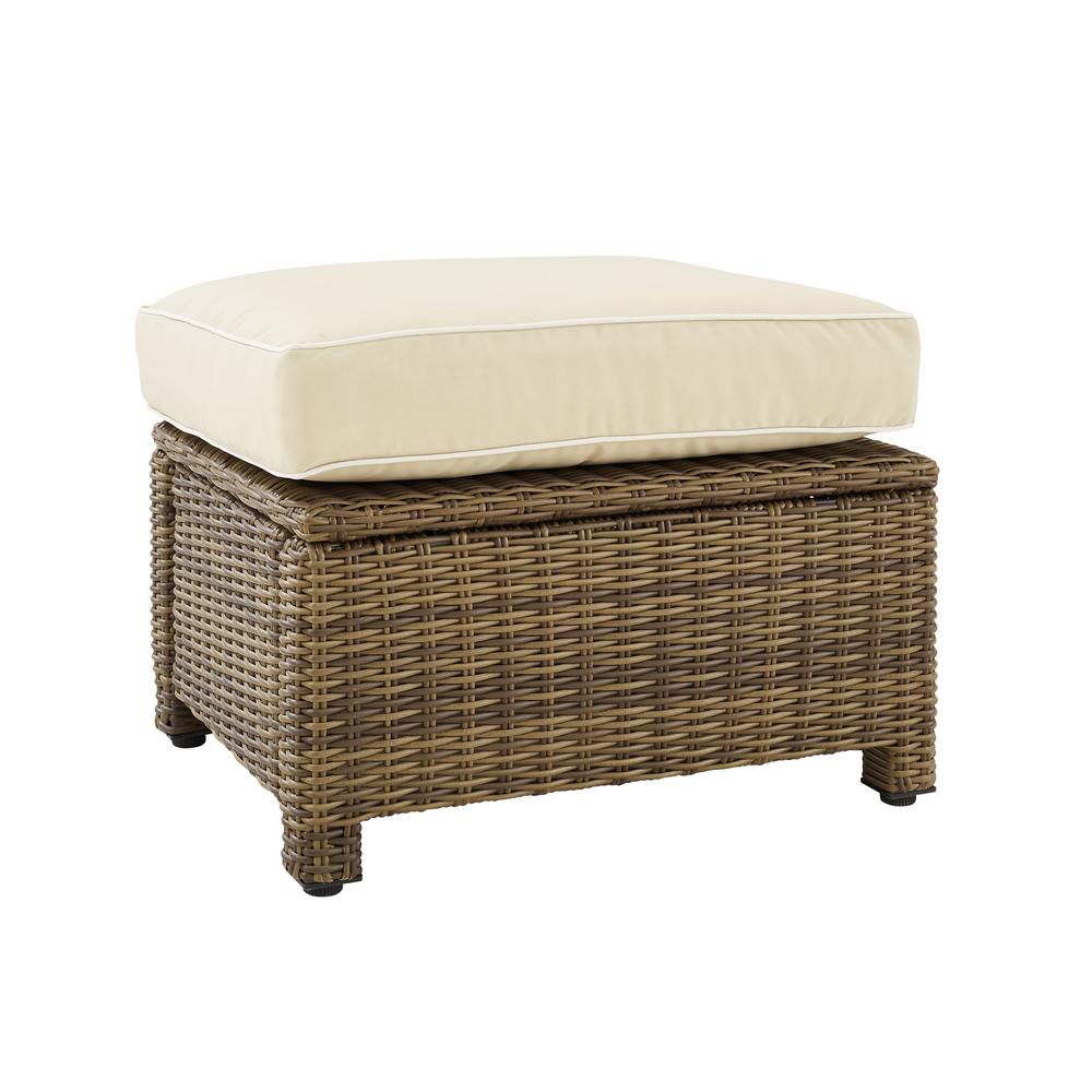 Bradenton Wicker Outdoor Ottoman. Picture 1