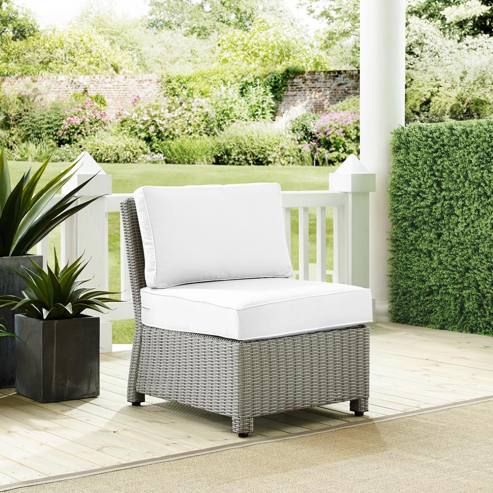 Bradenton Wicker Outdoor Sectional Chair - Sunbrella. Picture 2
