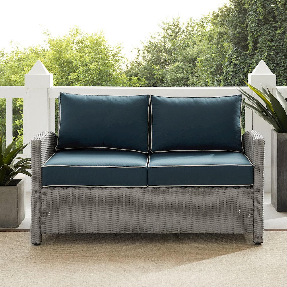 Bradenton Wicker Outdoor Loveseat. Picture 4