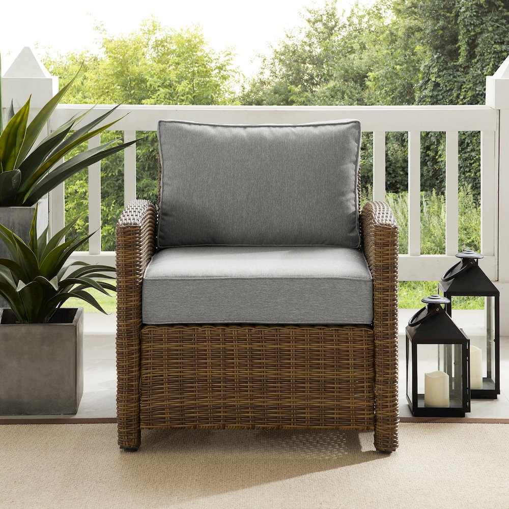 Bradenton Wicker Outdoor Chair. Picture 4