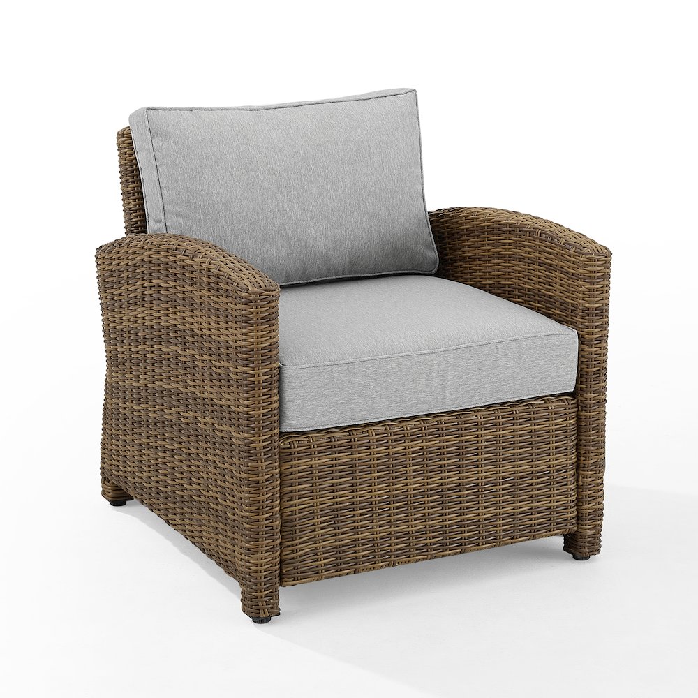 Bradenton Wicker Outdoor Chair. Picture 1