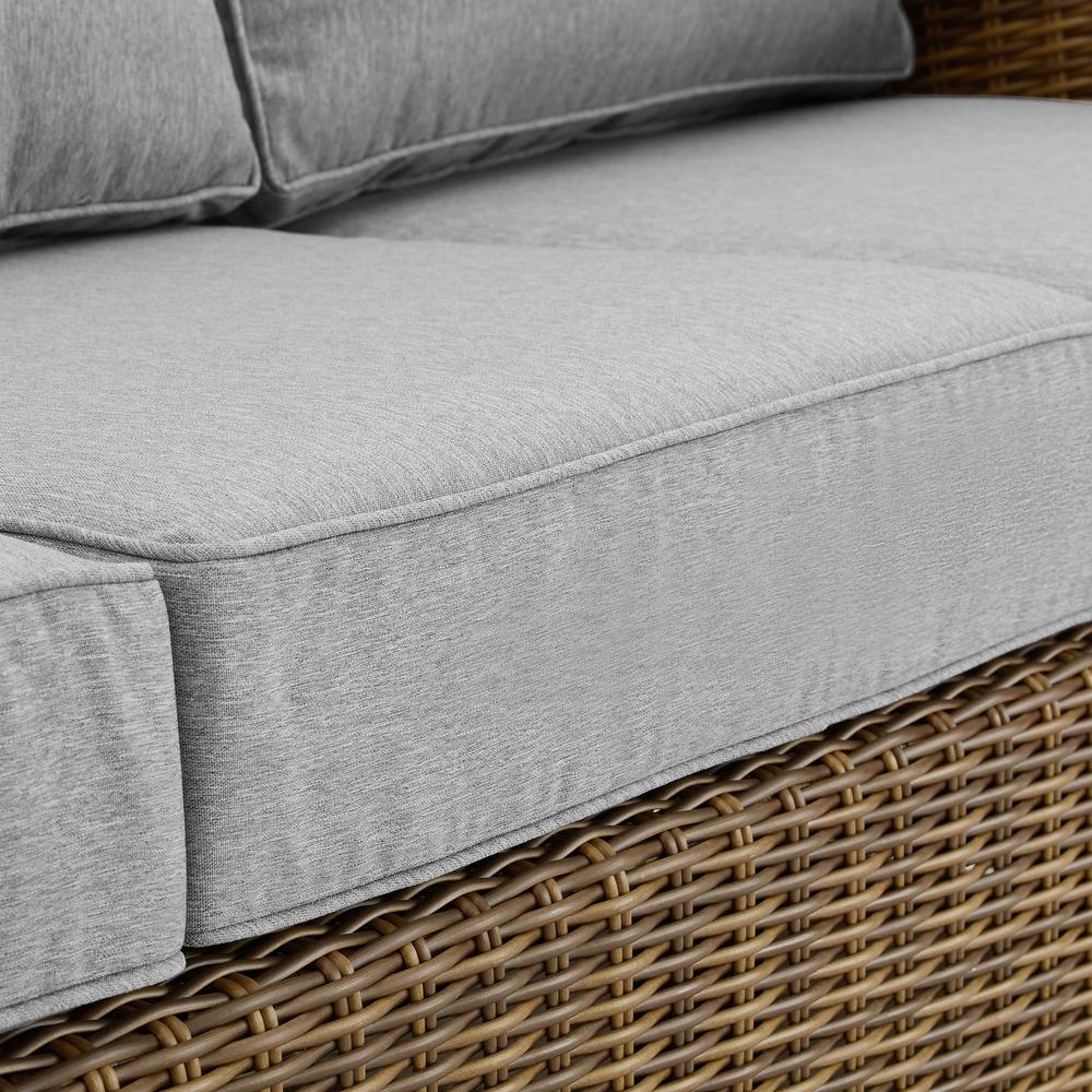 Bradenton Wicker Outdoor Sofa. Picture 6