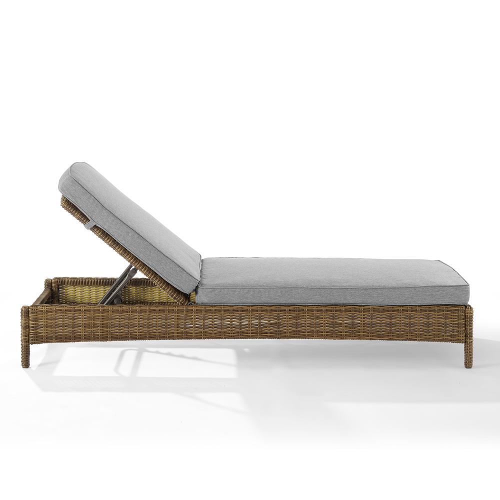 Bradenton Wicker Outdoor Chaise Lounge. Picture 11