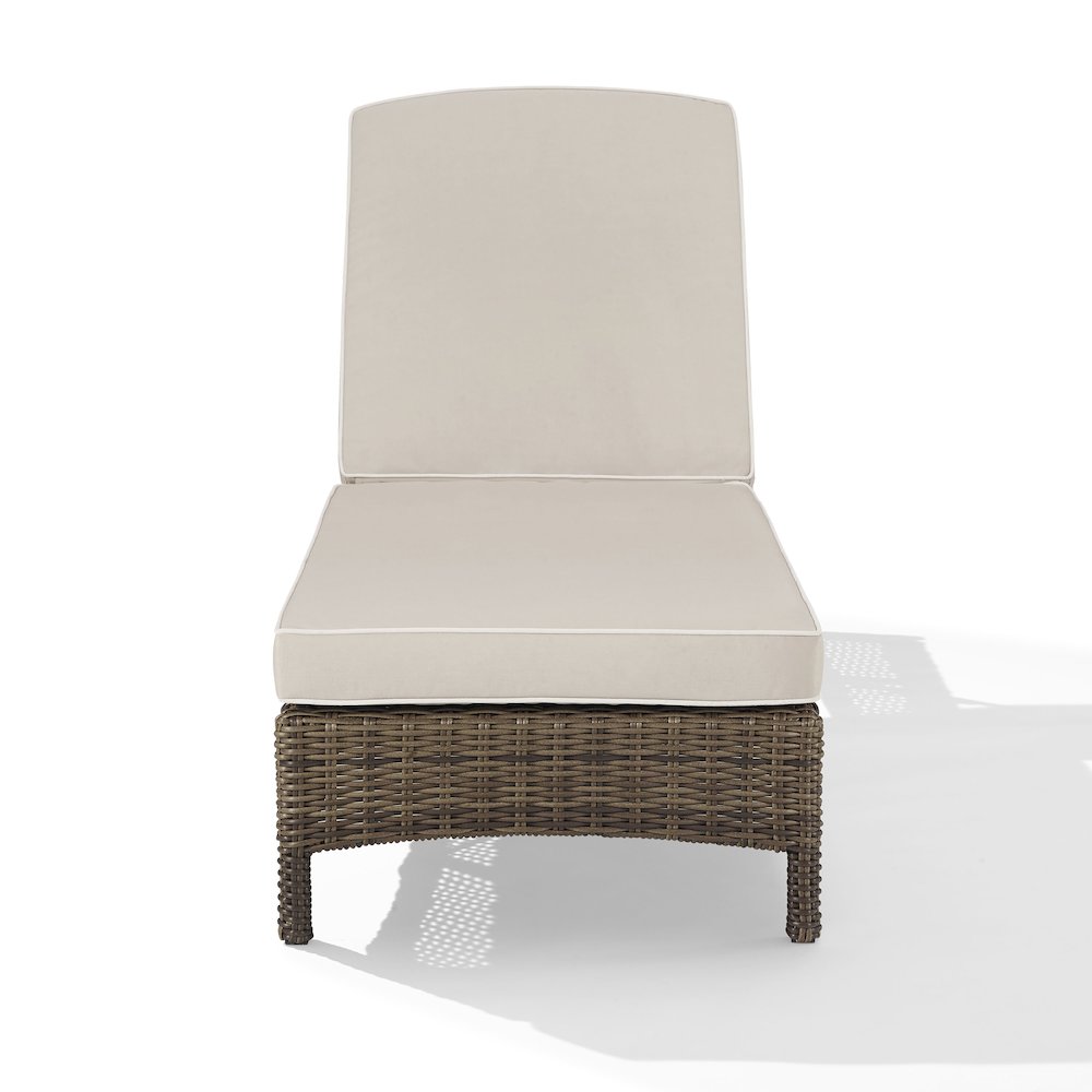 Bradenton Wicker Outdoor Chaise Lounge. Picture 3