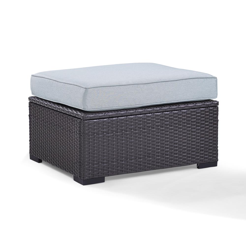 Biscayne Wicker Outdoor Ottoman. Picture 4