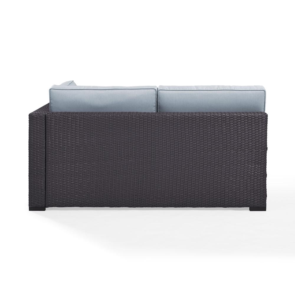 Biscayne Wicker Outdoor Sectional Loveseat. Picture 5