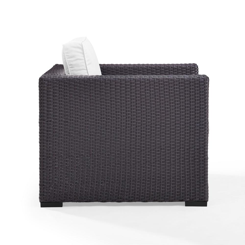 Biscayne Wicker Outdoor Chair. Picture 5