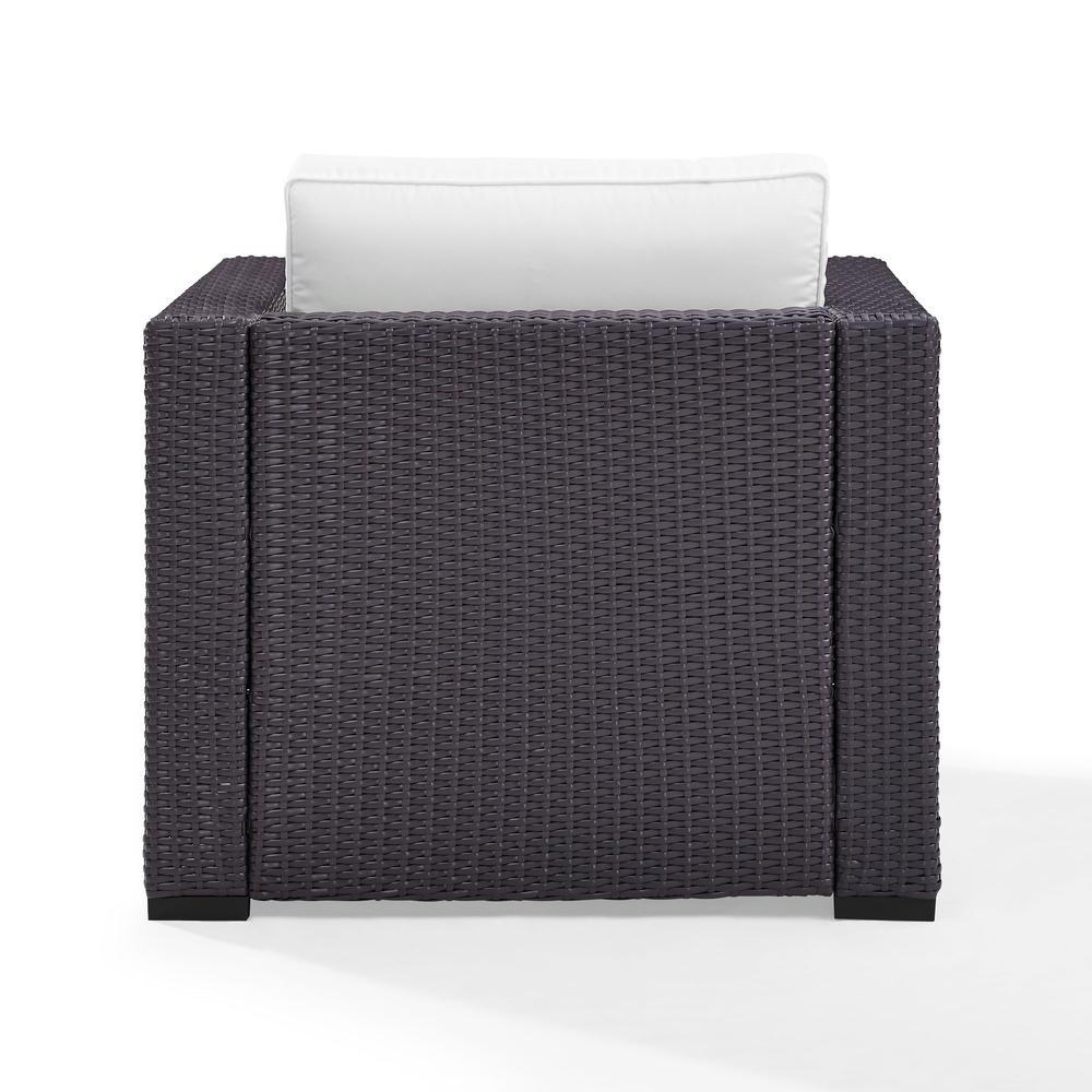 Biscayne Wicker Outdoor Chair. Picture 6