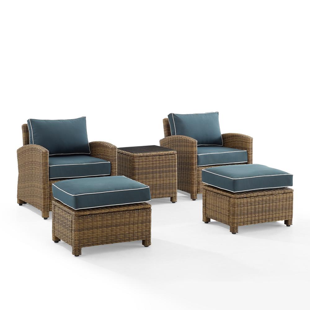 Bradenton 5Pc Wicker Outdoor Chair Set - Side Table, 2 Arm Chairs & 2 Ottomans. Picture 5