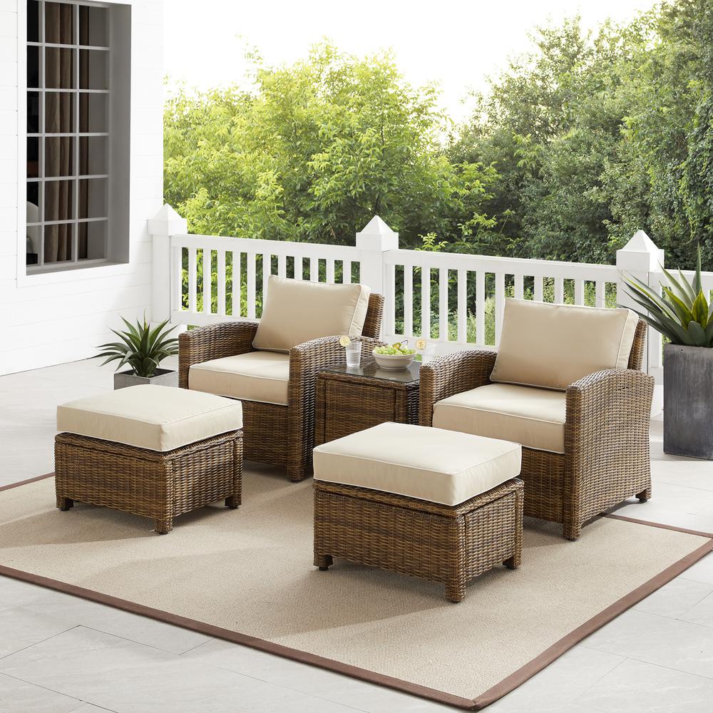 Bradenton 5Pc Wicker Outdoor Chair Set - Side Table, 2 Arm Chairs & 2 Ottomans. Picture 13