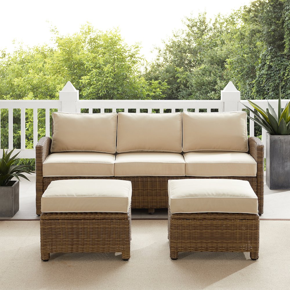 Bradenton 3Pc Wicker Outdoor Sofa Patio Furniture Set - Sofa & 2 Ottomans. Picture 4