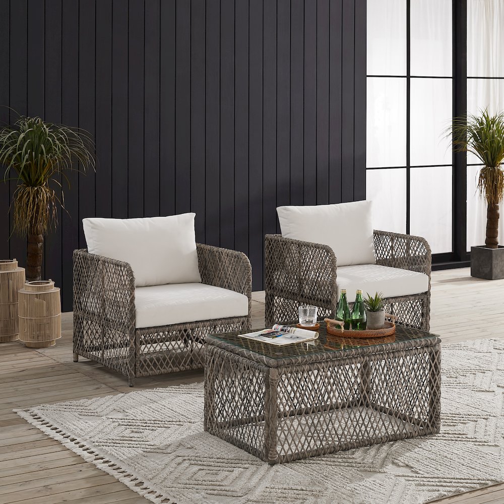 Granite Bay 3-Piece Wicker Outdoor Chair Set - Coffee Table & 2 Chairs. Picture 4