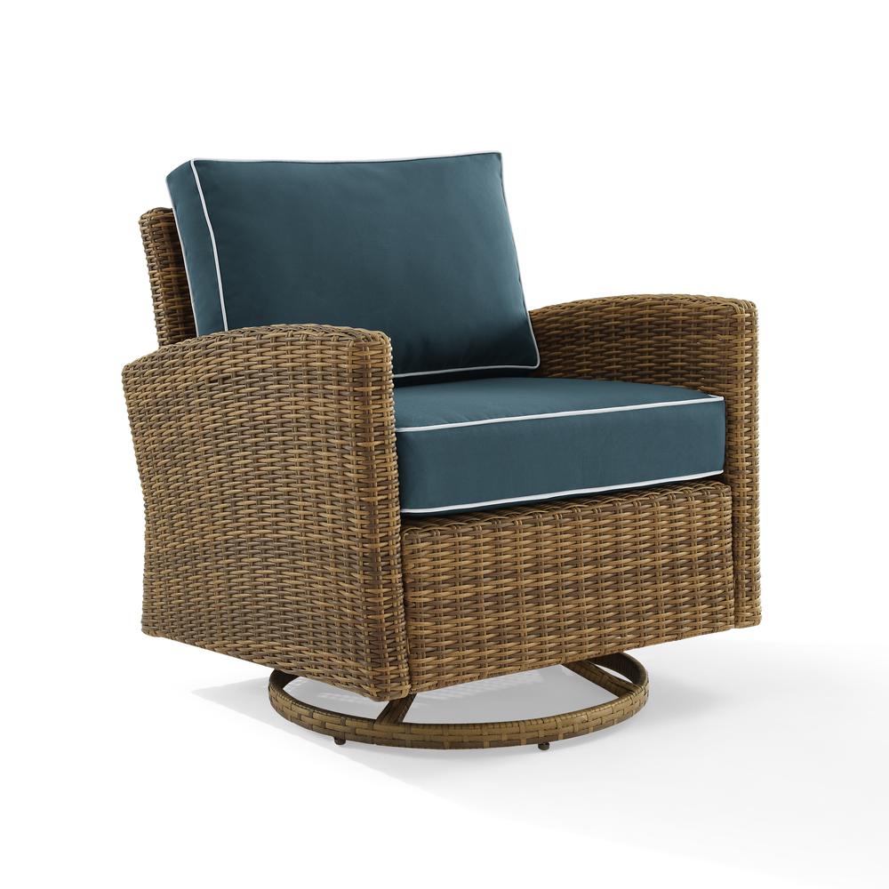 Bradenton Wicker Swivel Rocker Outdoor Chair. Picture 1