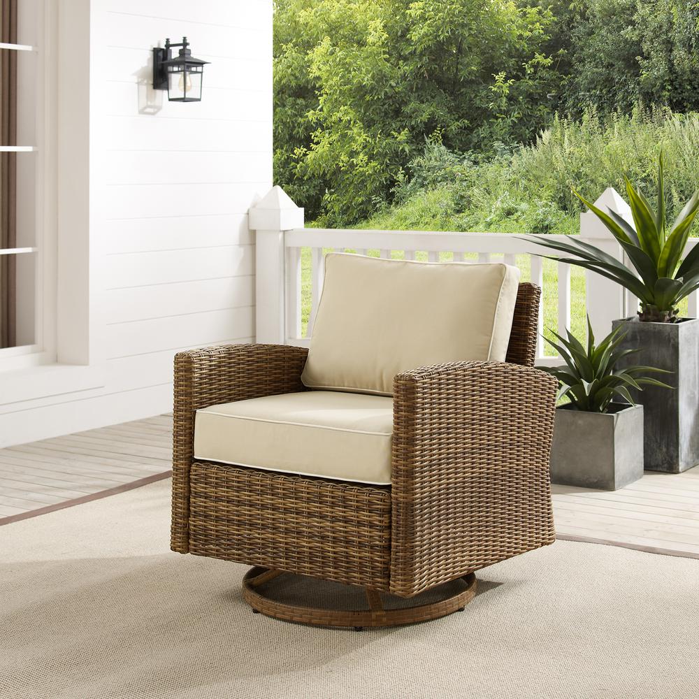 Bradenton Wicker Swivel Rocker Outdoor Chair. Picture 2