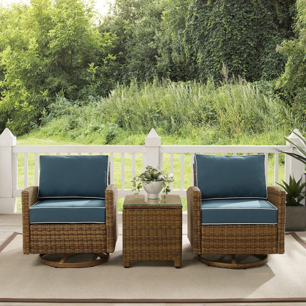 Bradenton 3Pc Wicker Swivel Rocker Outdoor Chair Set, Side Table & 2 Rockers. Picture 3