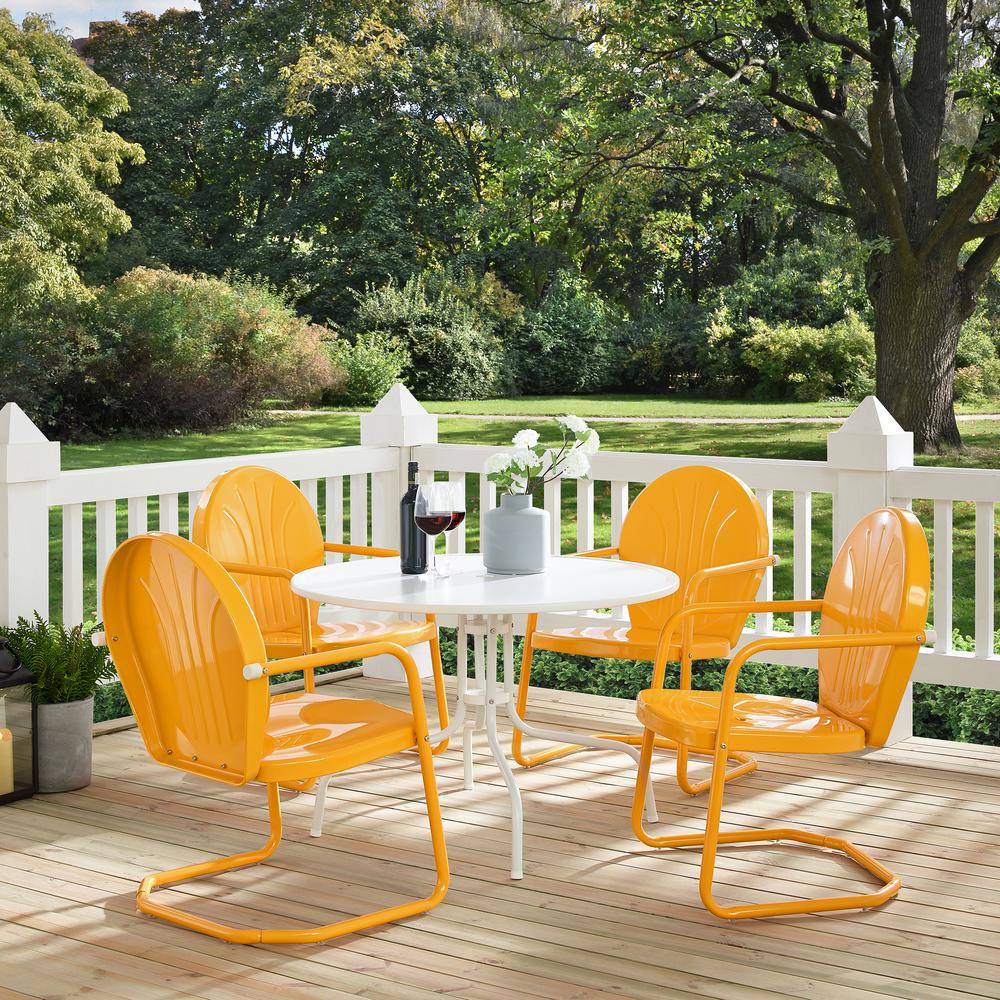 Griffith 5Pc Round Retro Outdoor Dining Set. Picture 4