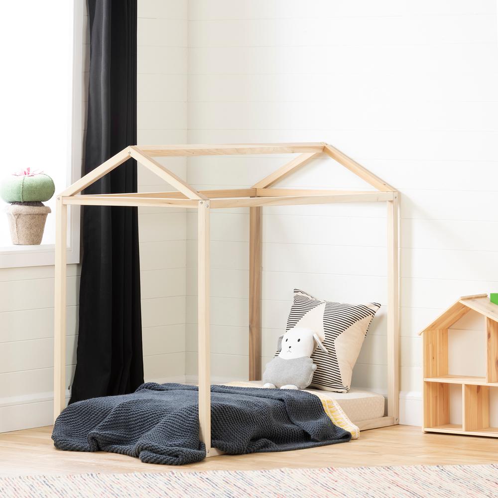 Sweedi Natural Poplar Toddler House Bed. Picture 1