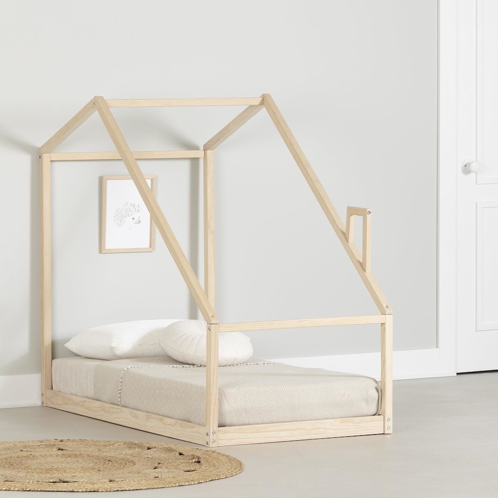 Sweedi House Bed, Natural. Picture 2