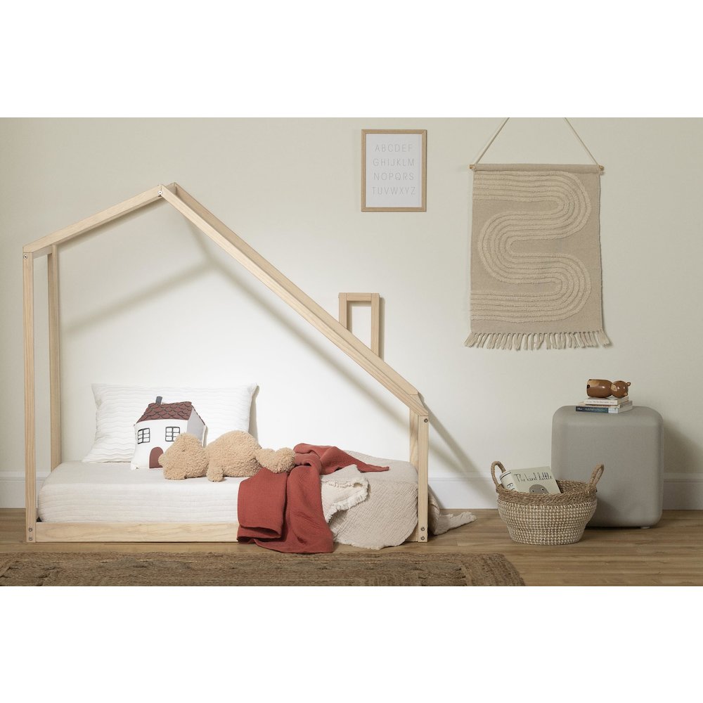 Sweedi House Bed, Natural. Picture 3
