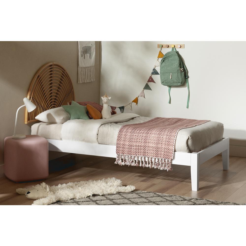 Bloom Bed and Headboard Set, White and Natural. Picture 2