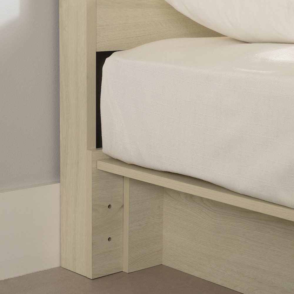 Fusion Platform Bed and Headboard Set, Bleached Oak. Picture 3