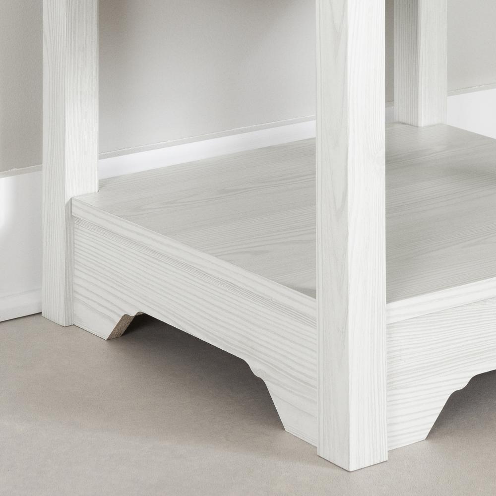 Farnel End Table, White Pine. Picture 5