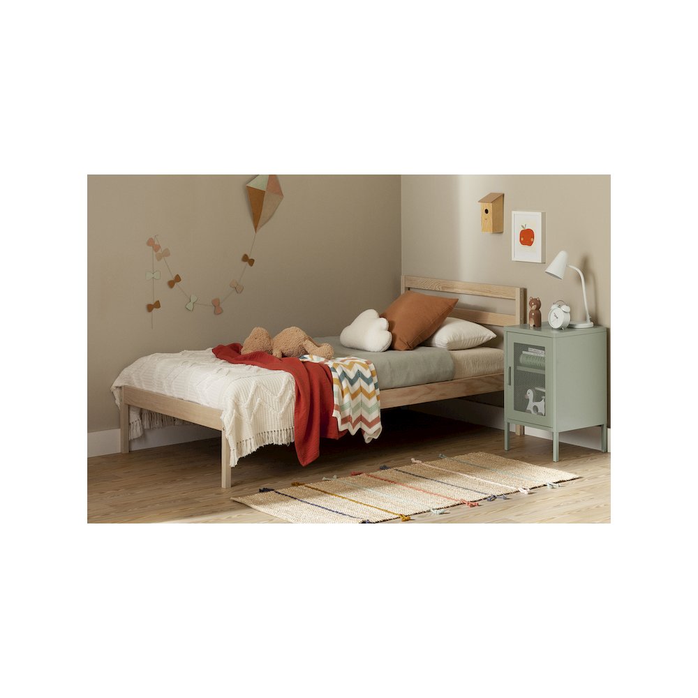 Sweedi Wooden Bed, Natural Wood. Picture 2
