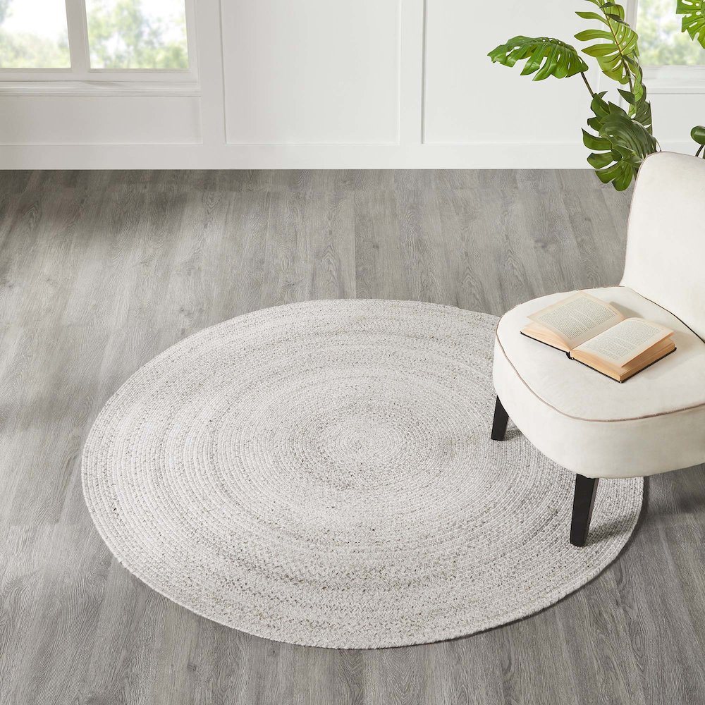 Cercola 7'3 Handwoven Indoor Rug, Ivory. Picture 2