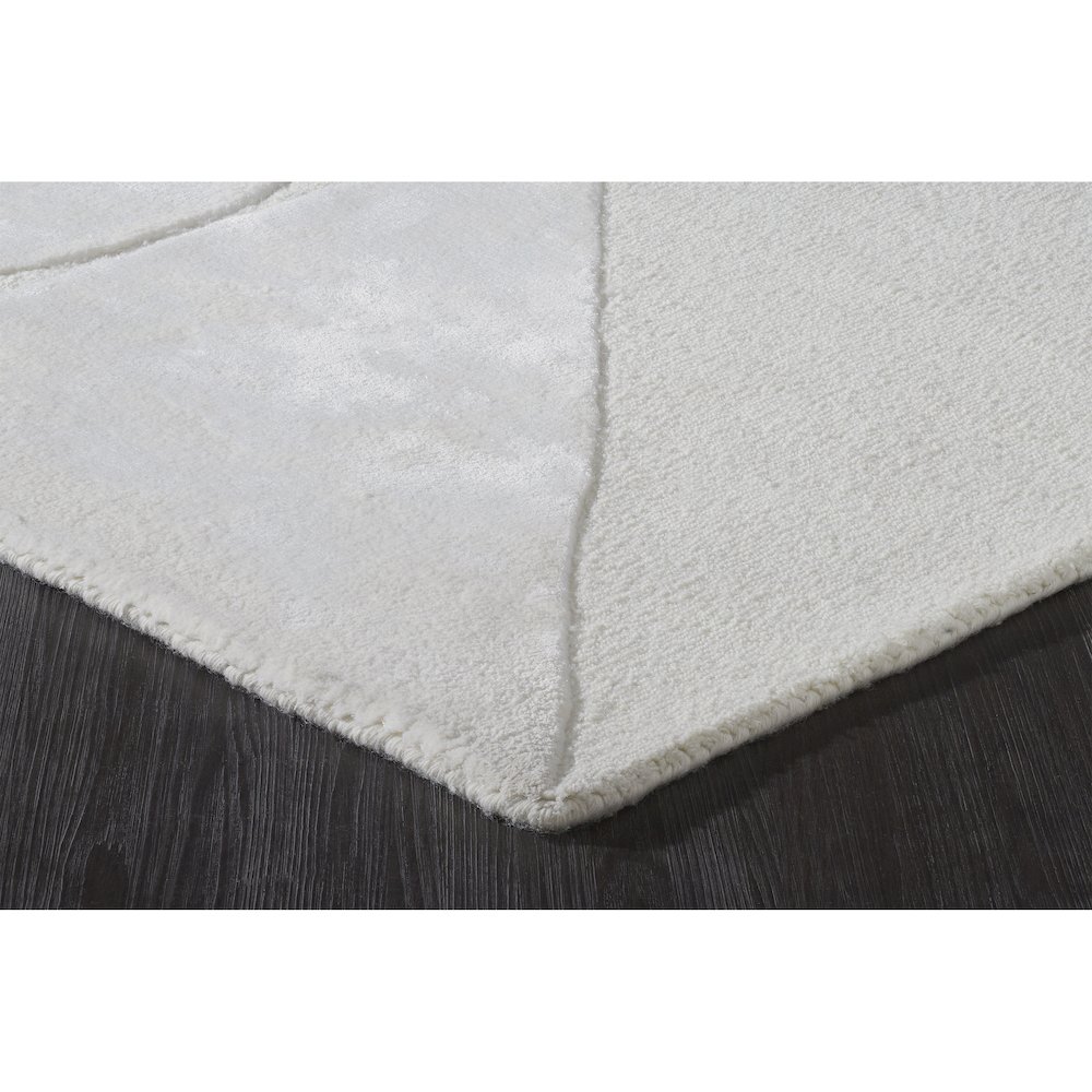 Mosaico Area Rug In Ivory Color. Picture 3