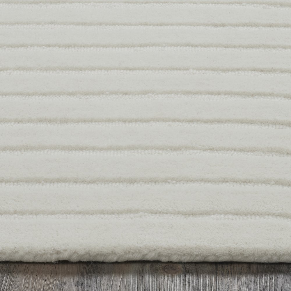 Cantu 3'3" x 4' ft Handwoven Indoor Rug, Ivory. Picture 5
