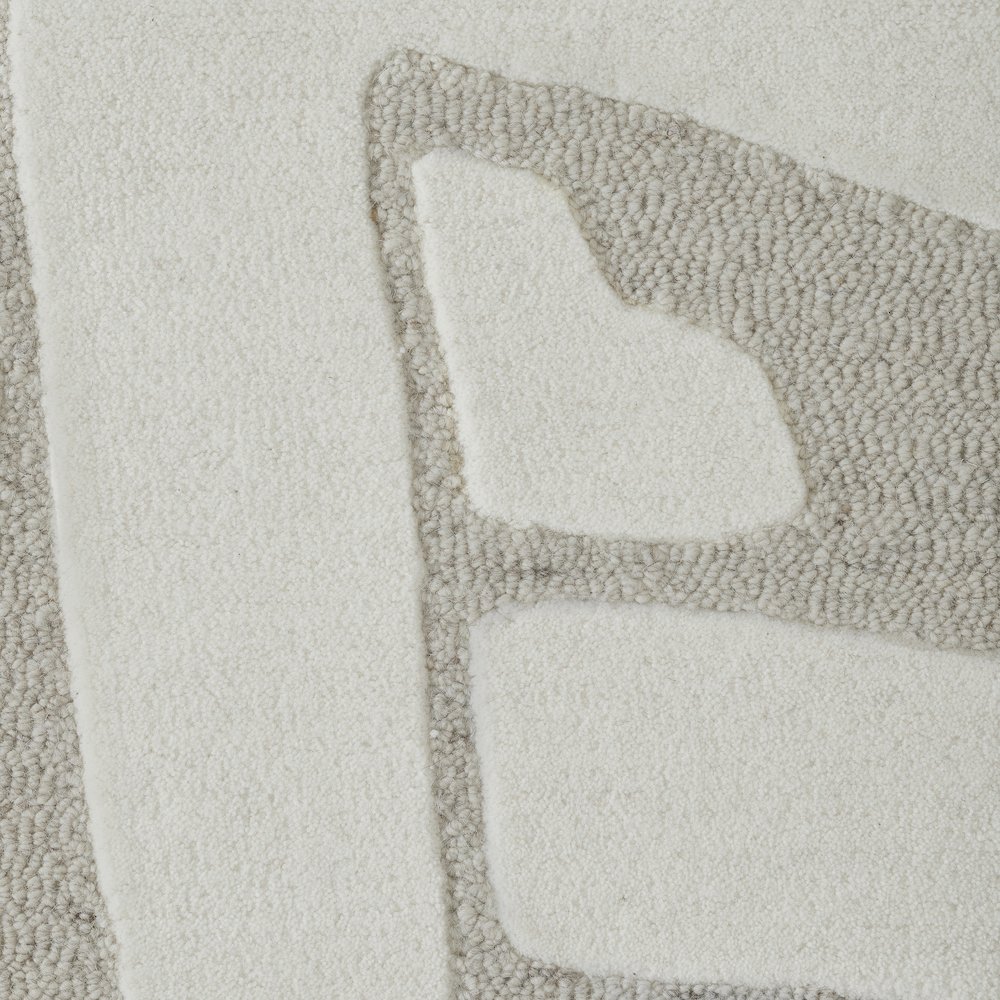 Cosmos 7'10" x 10'2"" ft Handwoven Indoor Rug, Ivory/ Sand. Picture 4