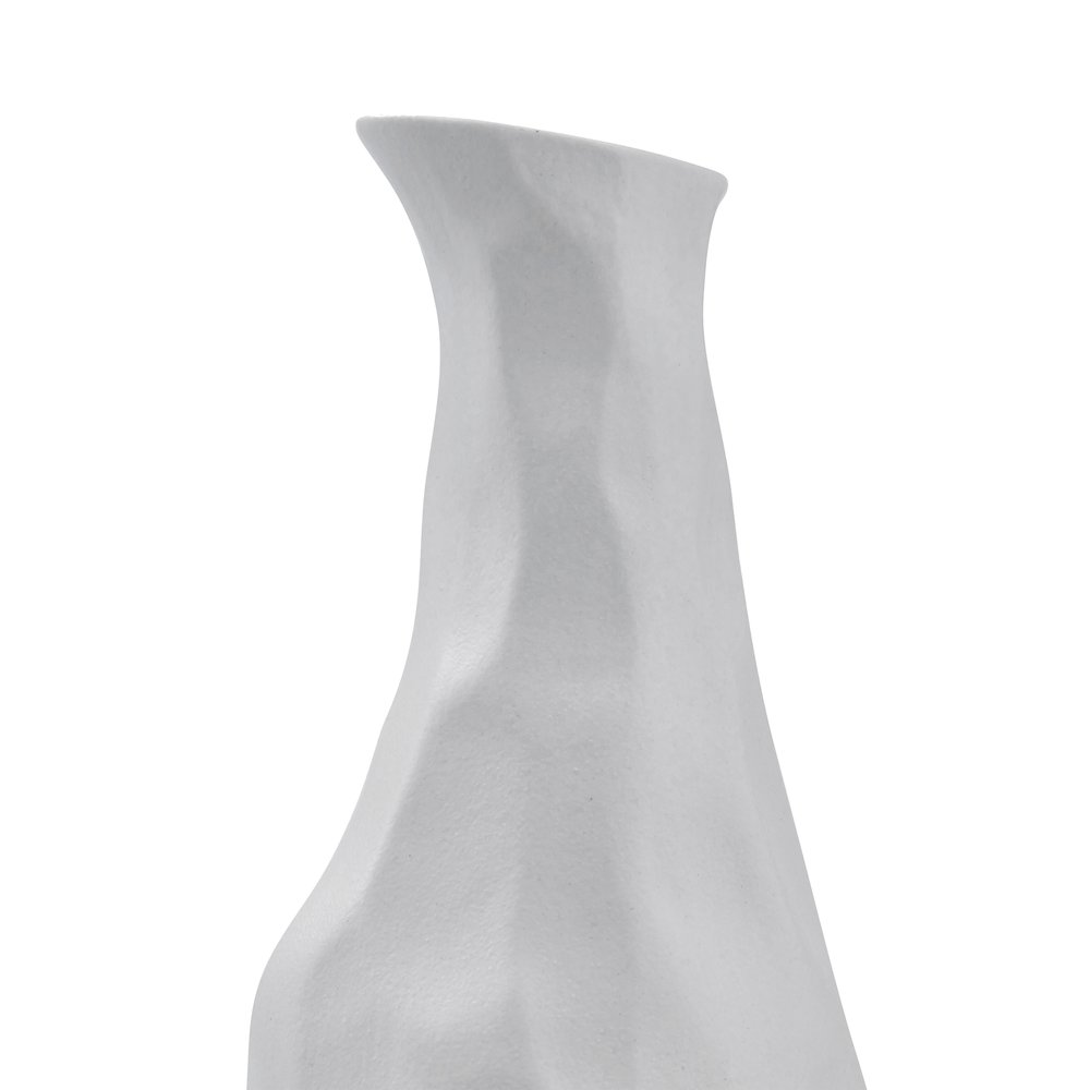 Blouin Vase In White Color. Picture 3