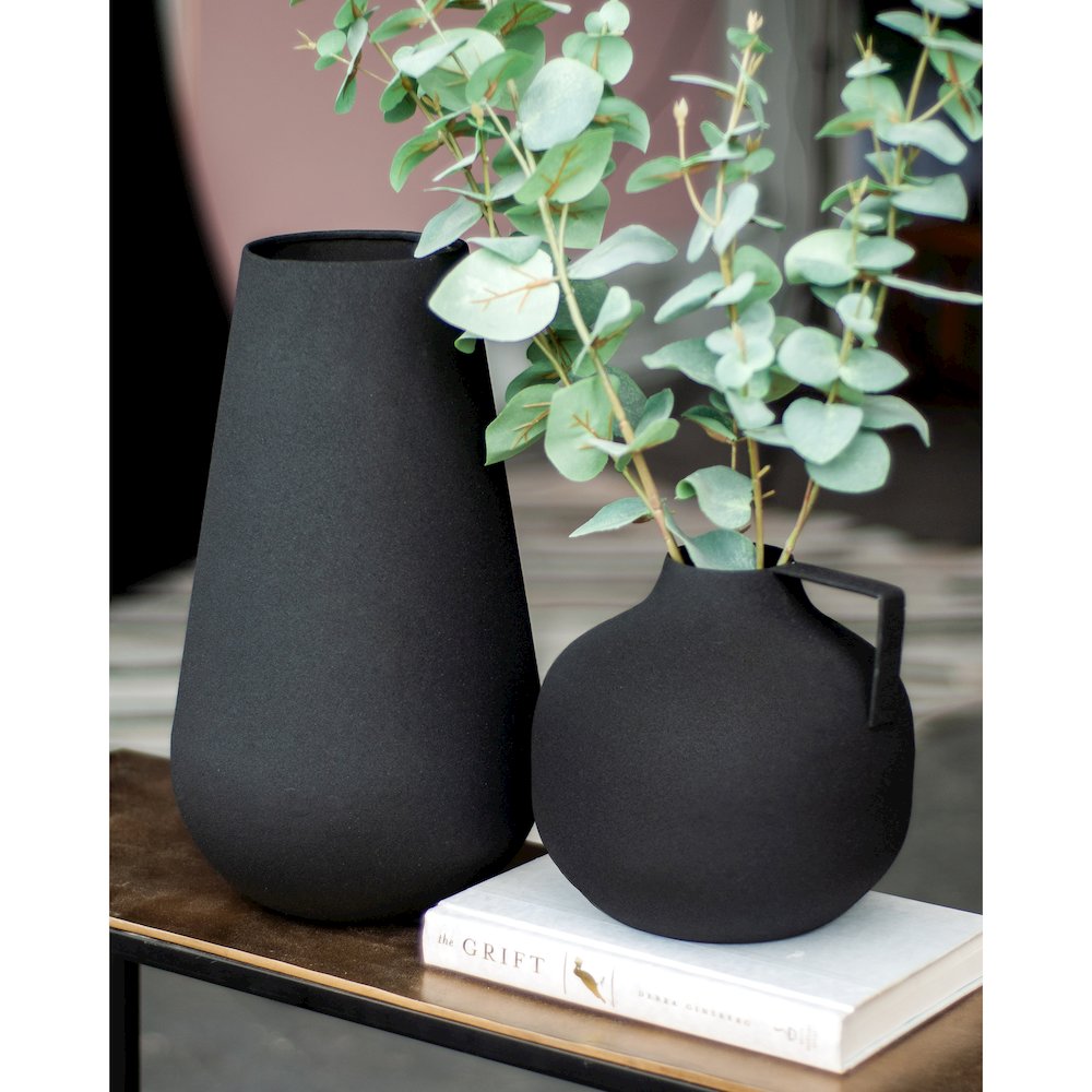 ROOVE Textured Matte Black SET OF 2 VASES. Picture 2